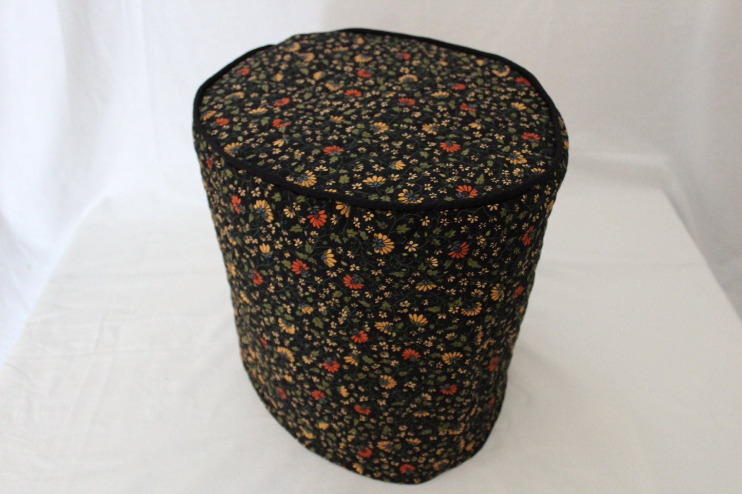 Midnight Floral Quilted Slow Cooker Cover