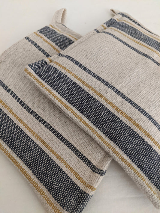 Blue and Gold Feedsack Potholder, Set of 2, Grainsack