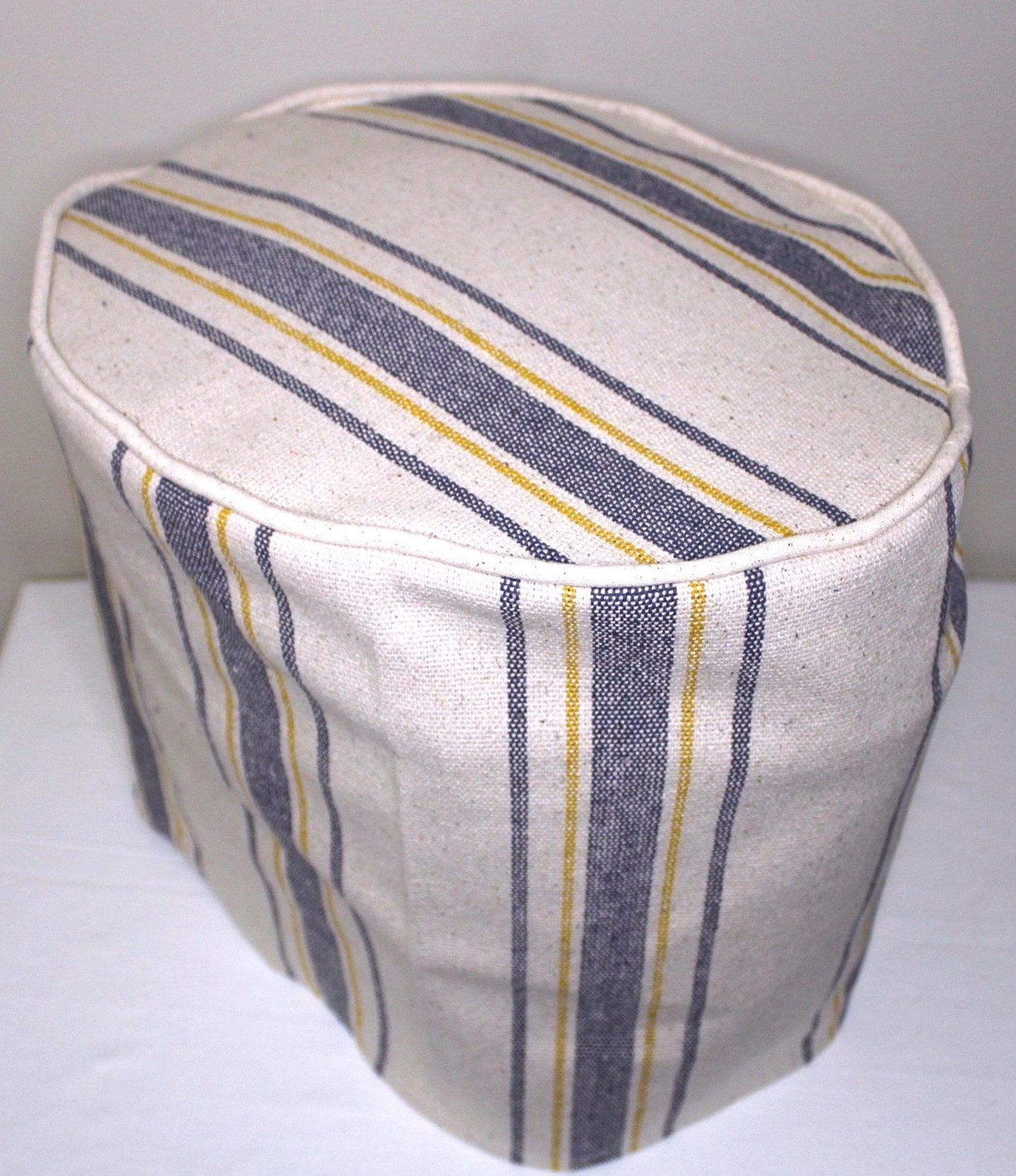 Blue and Gold Feedsack Keurig Cover