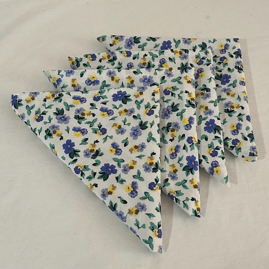 Set of 4 Napkin Set, Table Decor