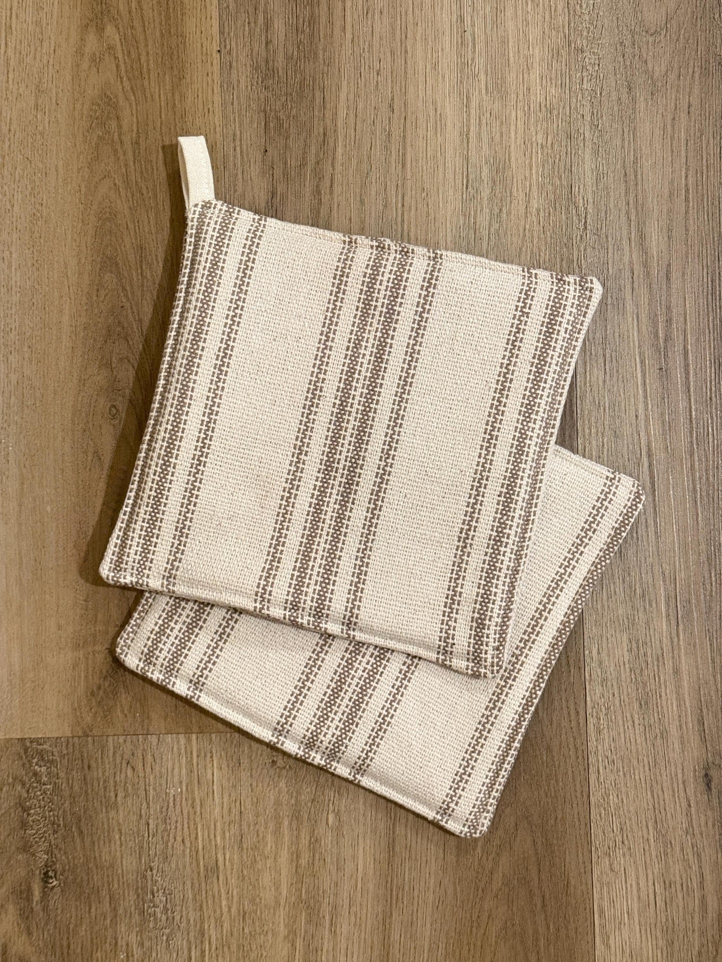 Tan 12 Stripe Feedsack Potholder, Set of 2, Grainsack