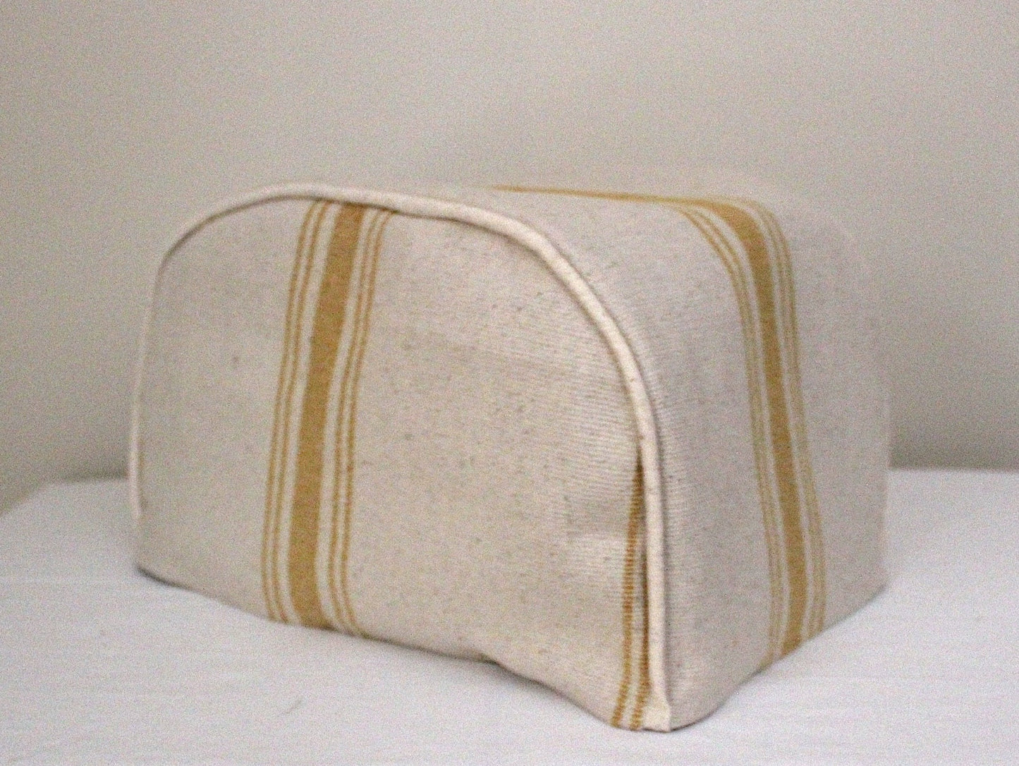 Feedsack Toaster Cover