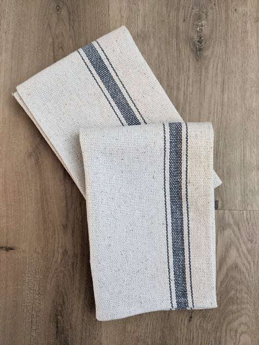 Blue Feedsack Napkin, Grainsack fabric, Farmhouse Table Decor