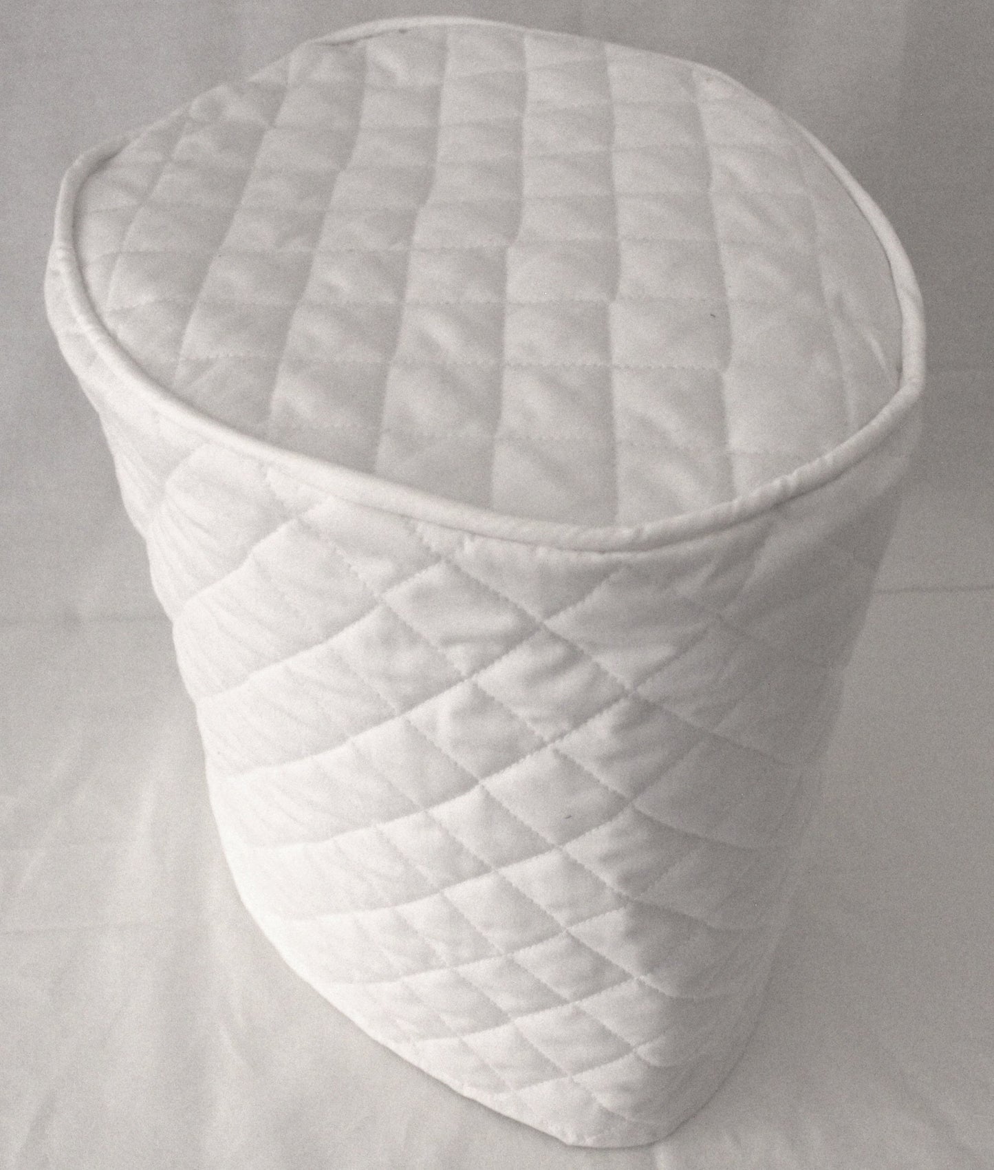 White Quilted Slow Cooker Cover