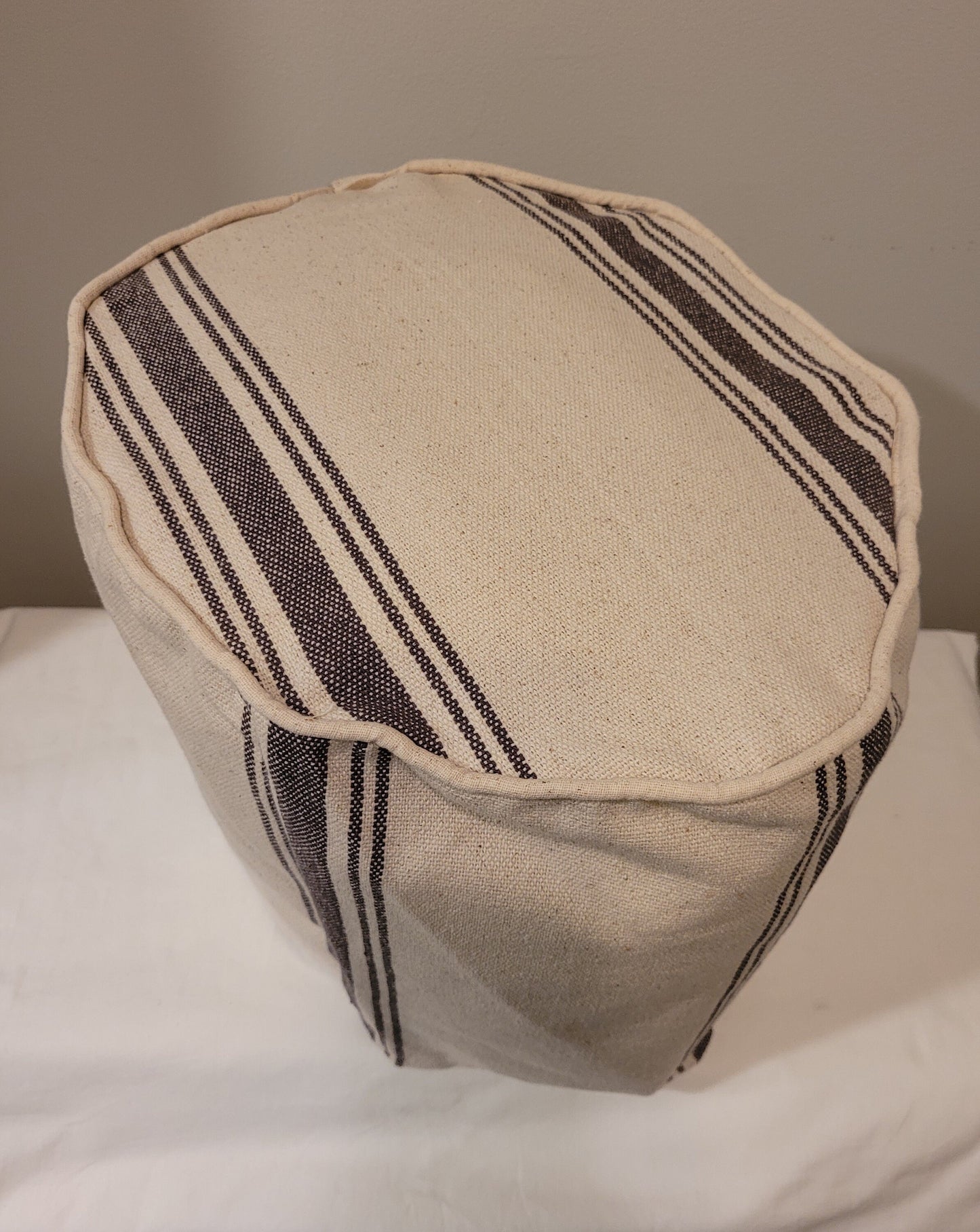 Gray Feedsack Keurig Cover