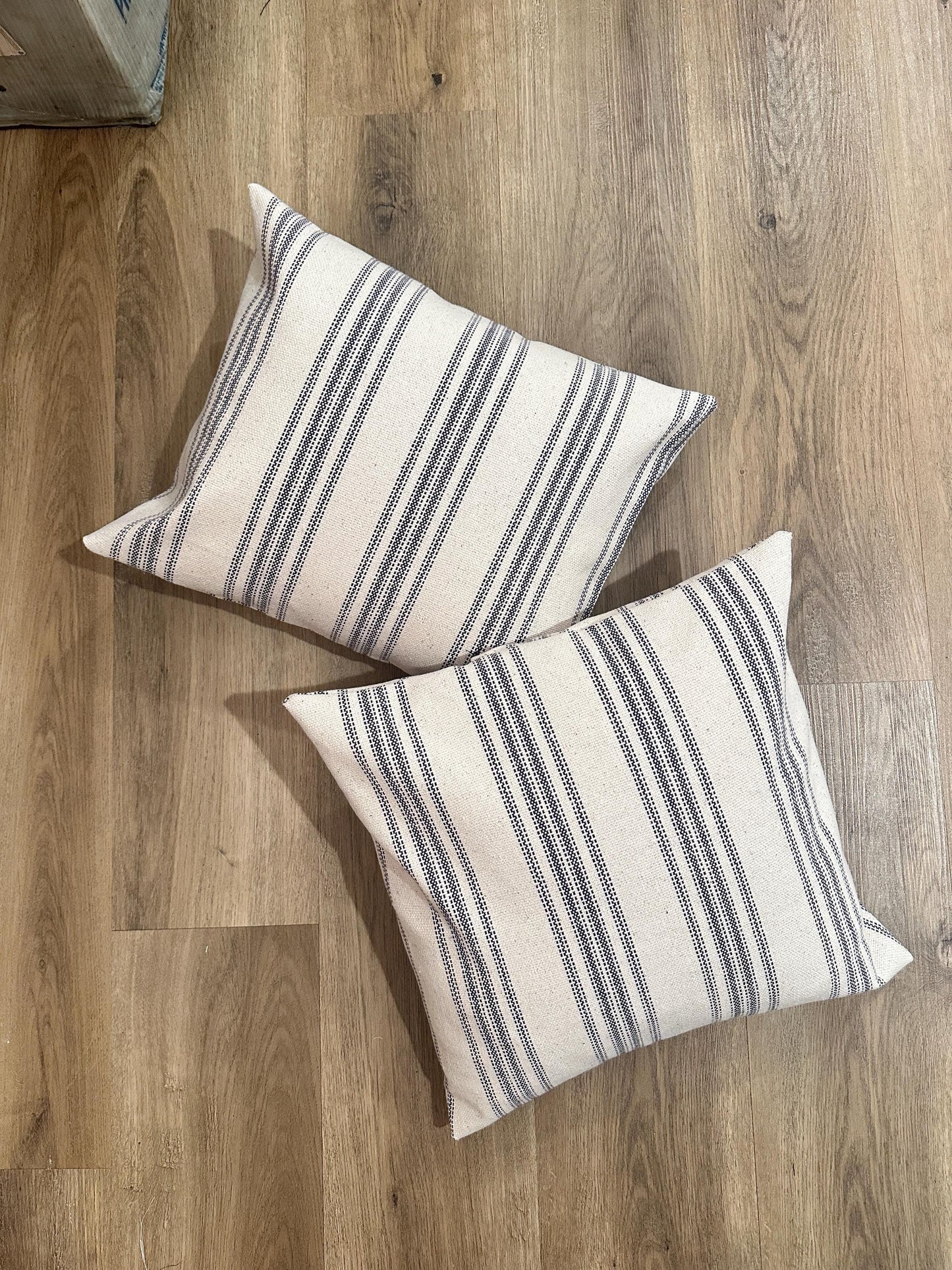 Grain sack Pillow Cover