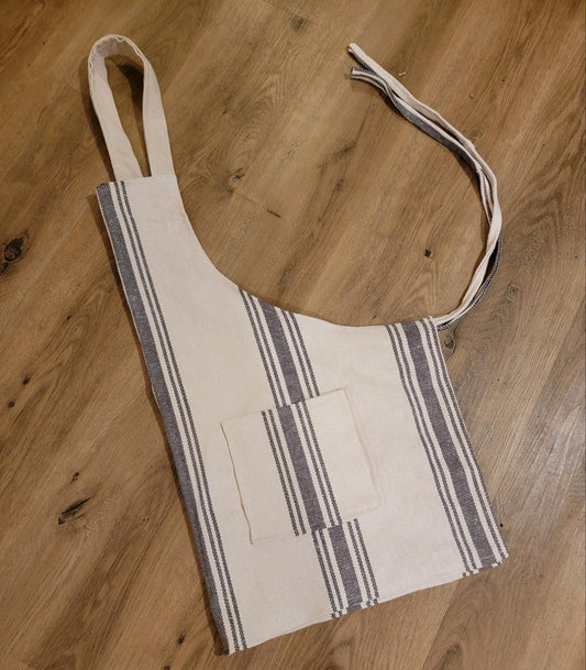 Gray Farmhouse Style Feedsack Apron, 2 Large Pockets, One Size Fits All