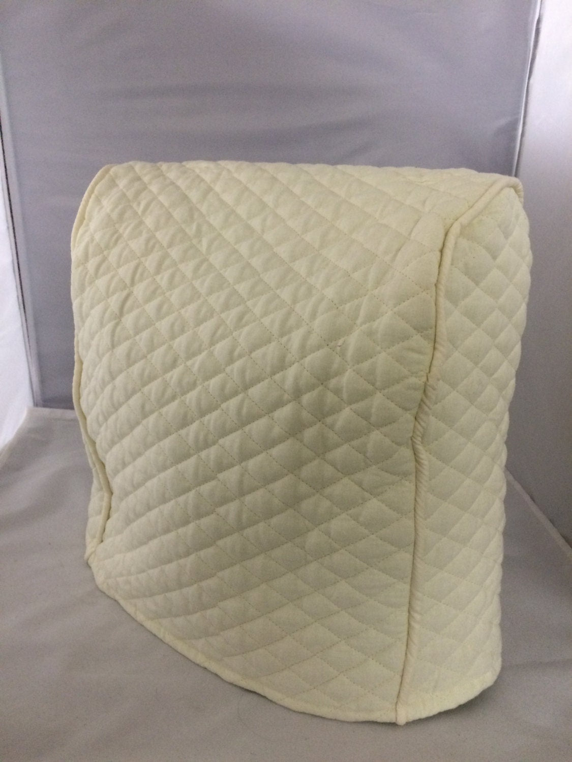 Cream Quilted Tea Kettle Cover